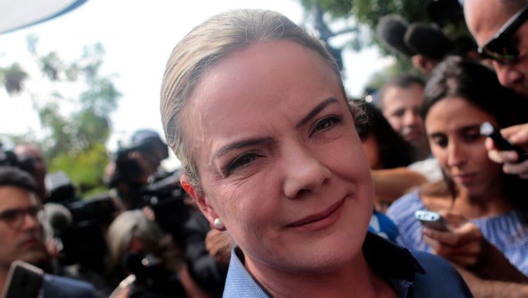 EstadaoPolitica's tweet photo. Supremo julga senadora Gleisi na próxima terça, 19 https://t.co/kFpBAyFxFn https://t.co/3Co6UNohjE