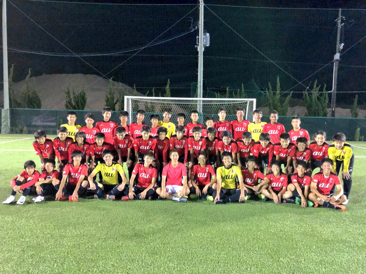 京都サンガf C A Twitter 昨日のu 15のトレーニングに サンガアカデミー の先輩であり 現在オーストリアでプレーする 奥川雅也 選手が来てくれました 憧れの先輩を前に みんないい表情です マサヤ 忙しい中来てくれて ありがとう Sanga 京都