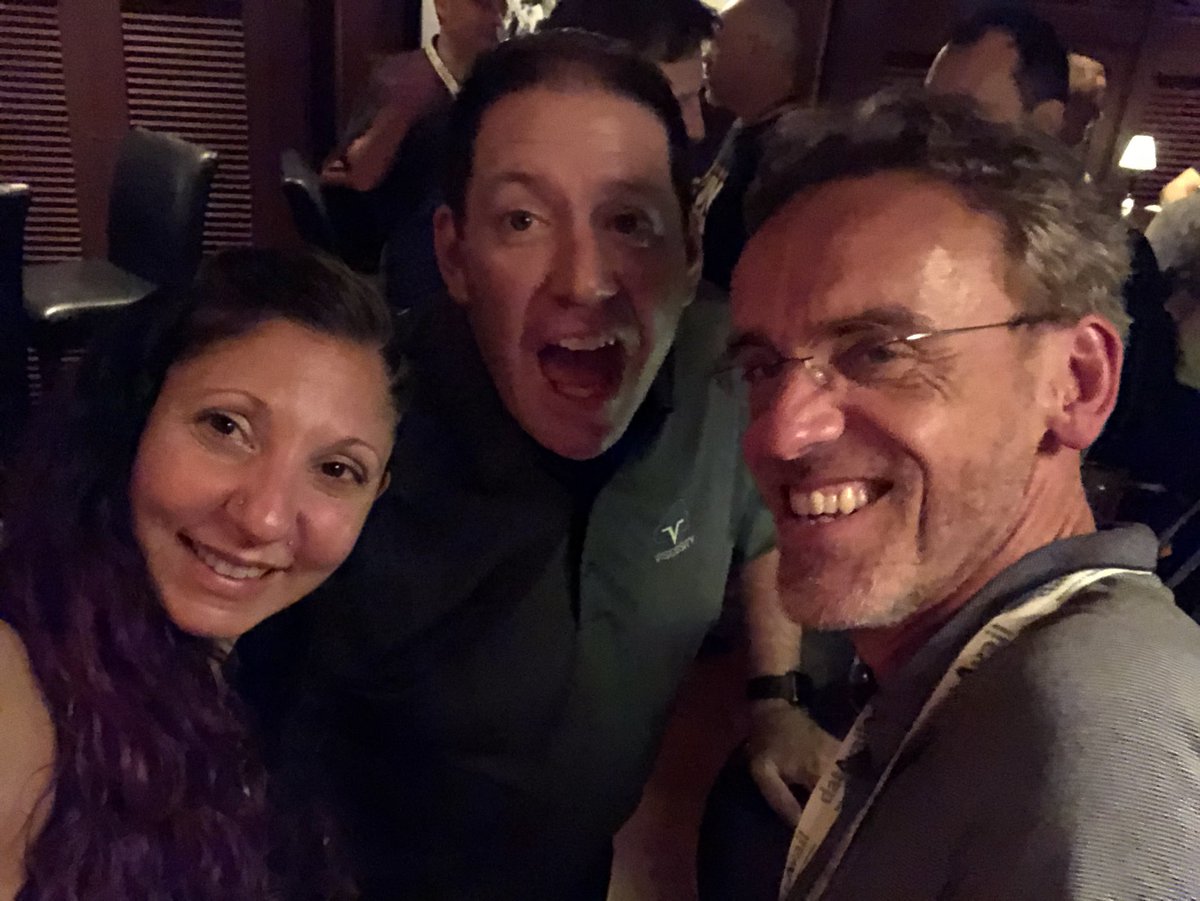 LoriLorusso's tweet photo. Hanging with @sspendol & @RoelH #acedinner #Kscope18 https://t.co/Al0LggBqzW