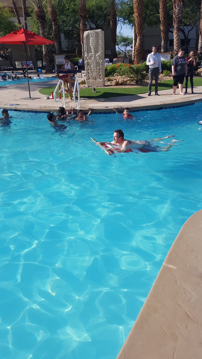 Kim Leahy tweet media