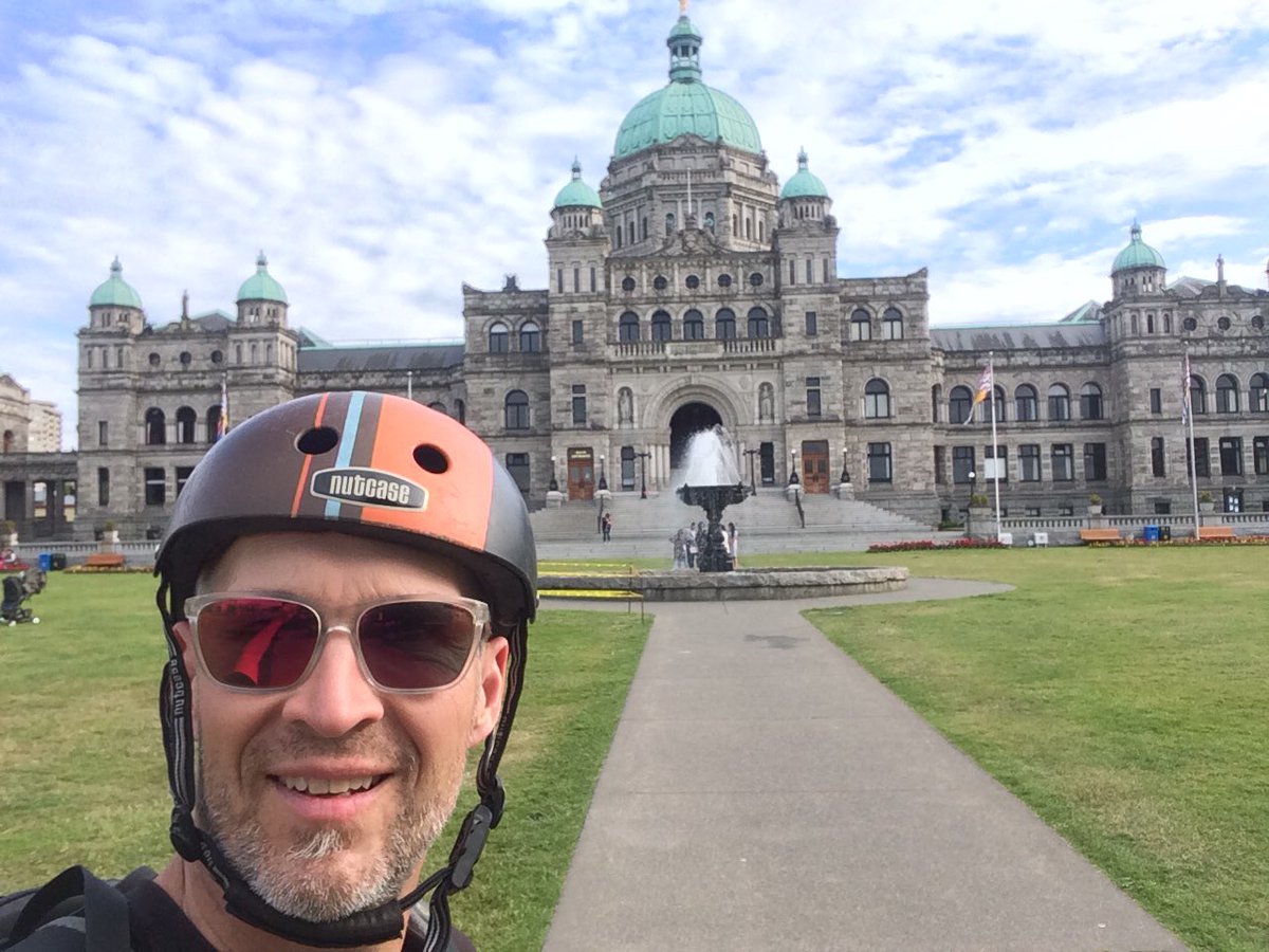 richdogca's tweet photo. Ok ⁦@BCLegislature⁩ where’s a good #BICYCLE friendly pub to enjoy ⁦@BCAleTrail⁩ pint? https://t.co/Dmyos1blhY