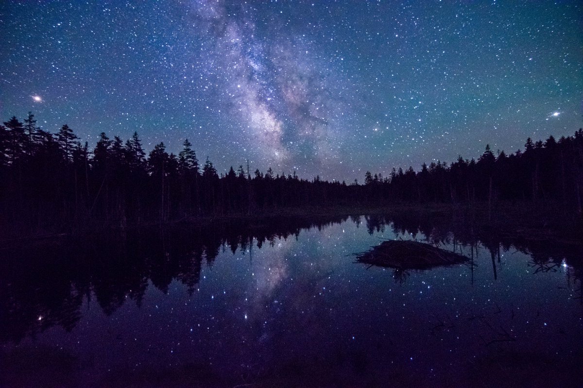 “For my part I know nothing with any certainty, but the sight of the stars makes me dream.”- Vincent Van Gogh
#newbrunswick #fundynationalpark #starchasing #beaverponds #milkyway #rural #nature @ParksCanada @FundyNP