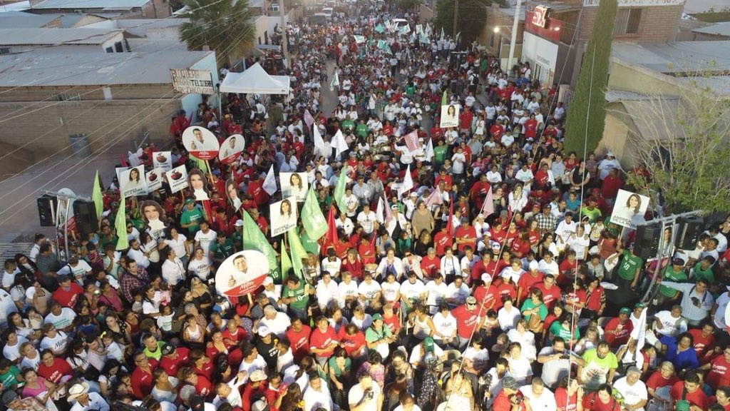 ROBLESPOMPA's tweet photo. ¡Gracias Agua Prieta! ¡Vamos todos por la Victoria! #ConMuchoSonora #YoConRoblesPompa #ConMuchoAguaPrieta  @vmijitoteran @irmateranv @Andrea_Dson https://t.co/IV0ogLm9SD