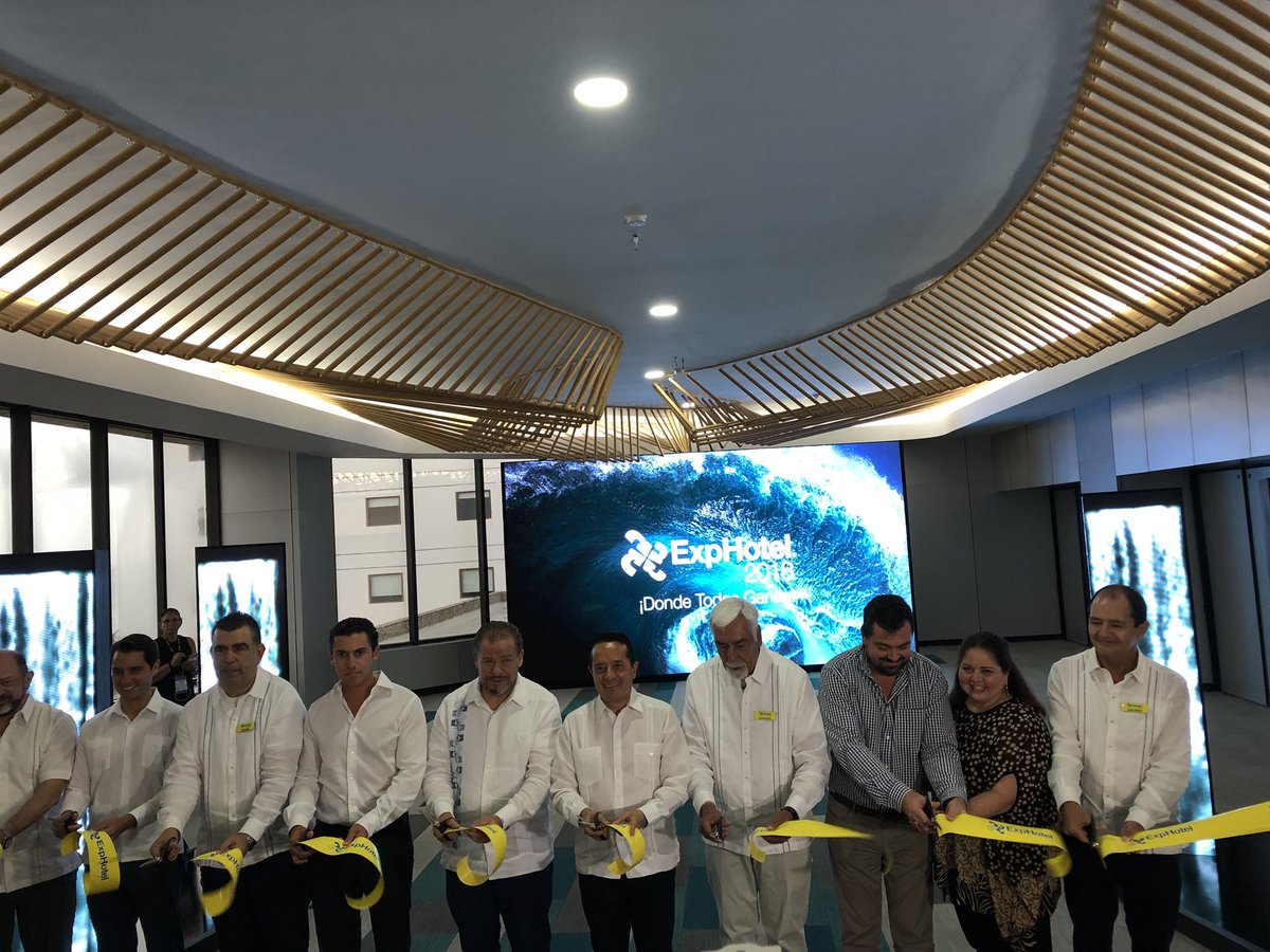 MarisolVanegasP's tweet photo. Hoy inauguramos #Exphotel2018, un espacio de intercambio y negocios entre proveedores y los prestadores de servicios turísticos, principalmente hoteleros y restauranteros.
Esta expo finaliza el 14 de junio. #Cancún https://t.co/nDRfVrqRRj
