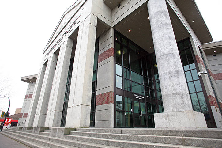 #9: Chilliwack (2002)- You build a classical courthouse in the middle of a growing city in the 21st century, you get props- Strong pillars + glass combo - Reaches for grandeur, but doesn't quite make it