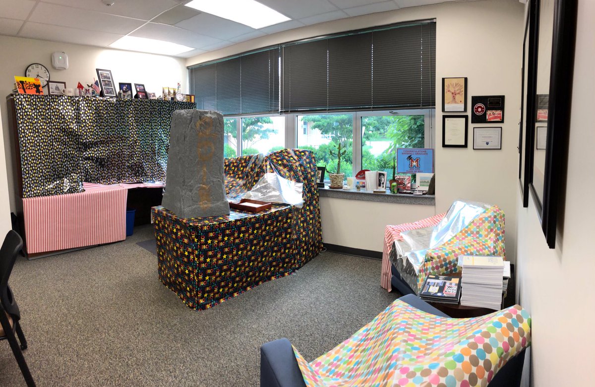 Anddddddd that’s a wrap ;) #seniorpranks #2018isthebest