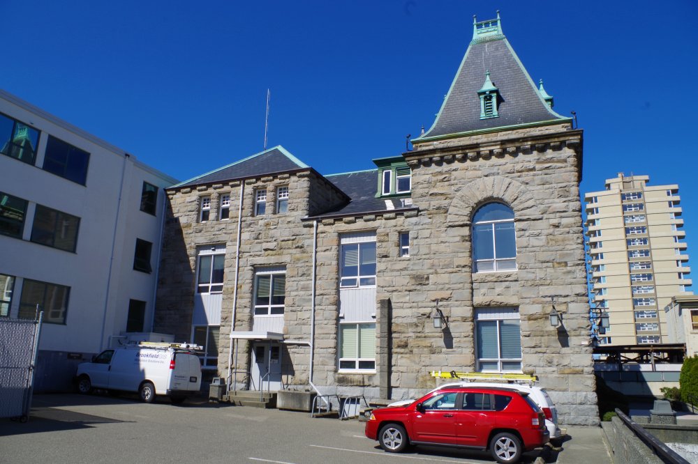 #3: Nanaimo (1896)- Historic+quaint+Rattenbury+still in use = ALL GOOD THINGS- More of a time-machine feel than classic Interior courthouses- Sort of love the fact a super generic building was literally tacked on the back when its small size became too much of an issue