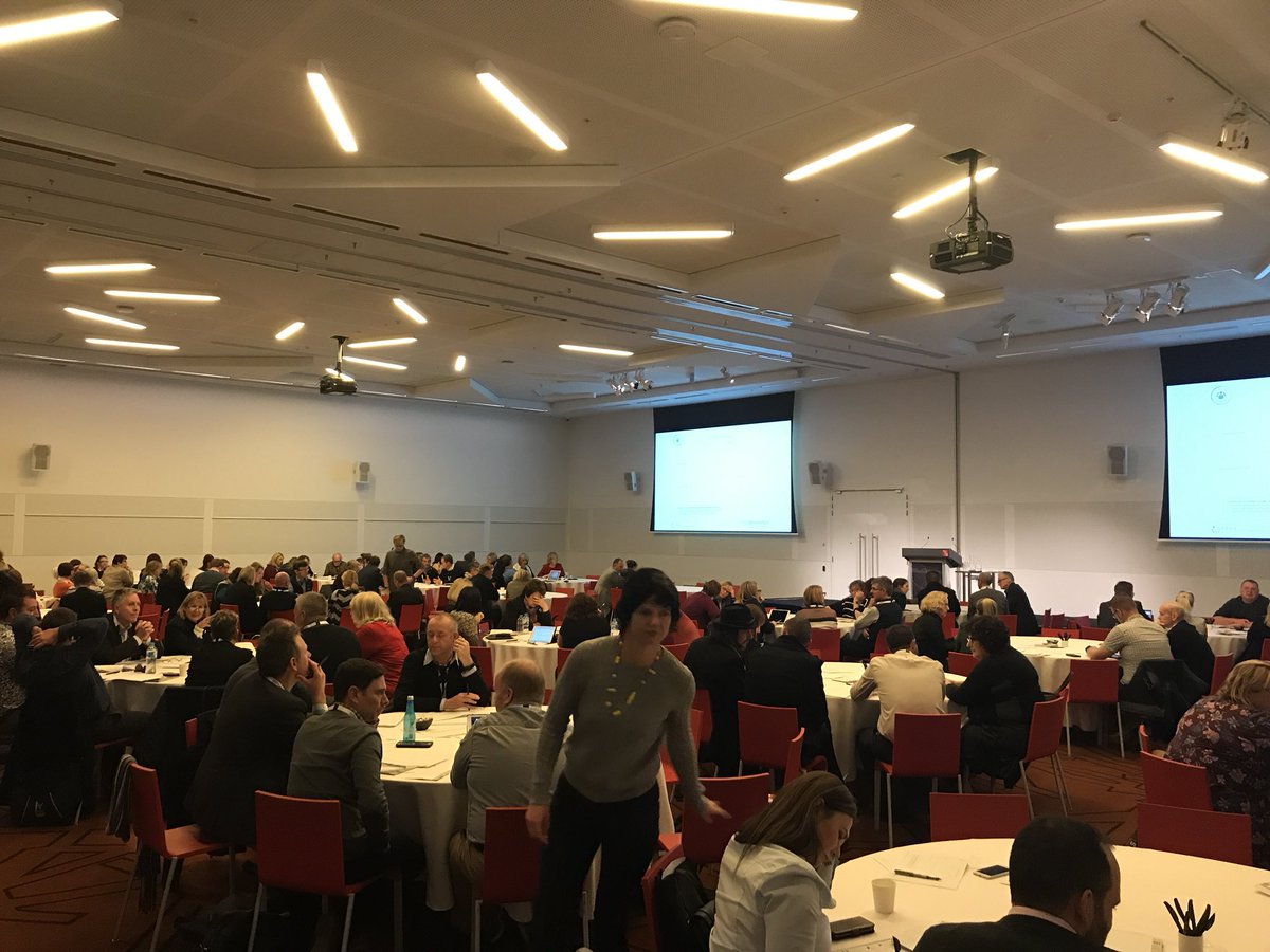 DunnEducation's tweet image. So great to discuss the #LearningSprints approach with an enthusiastic group of @DETVic School Leaders @SimonBreakspear @Agile_Schools