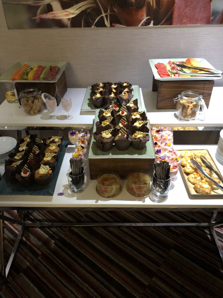 gavlafell's tweet photo. Great day yesterday in 🇿🇦, started with a @ReceiptBank product seminar, then a great meeting with @jacquibekker &amp; the team at @SageGroupZA, onto a meeting with #syftanalytics, ended the day with a productive meeting with @saica_ca_sa #partnerships #cupcakes #presentations https://t.co/XohsbQMSi0