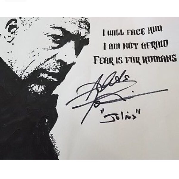 YellowHeartPics's tweet photo. Attn: #helsingers @alekspaun #vanhelsing fans! We’ve got another donation to follow up #straightoutofscifi Bid on this one of a kind art piece by @ArtbyLowri Signed by Aleks today! All proceeds go to Luke &amp; his family 💛🙏🏻 https://t.co/bXlYTgxo0u https://t.co/tdIlxFw8qN
