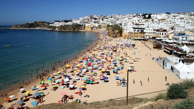 Погледај слику на Твитеру