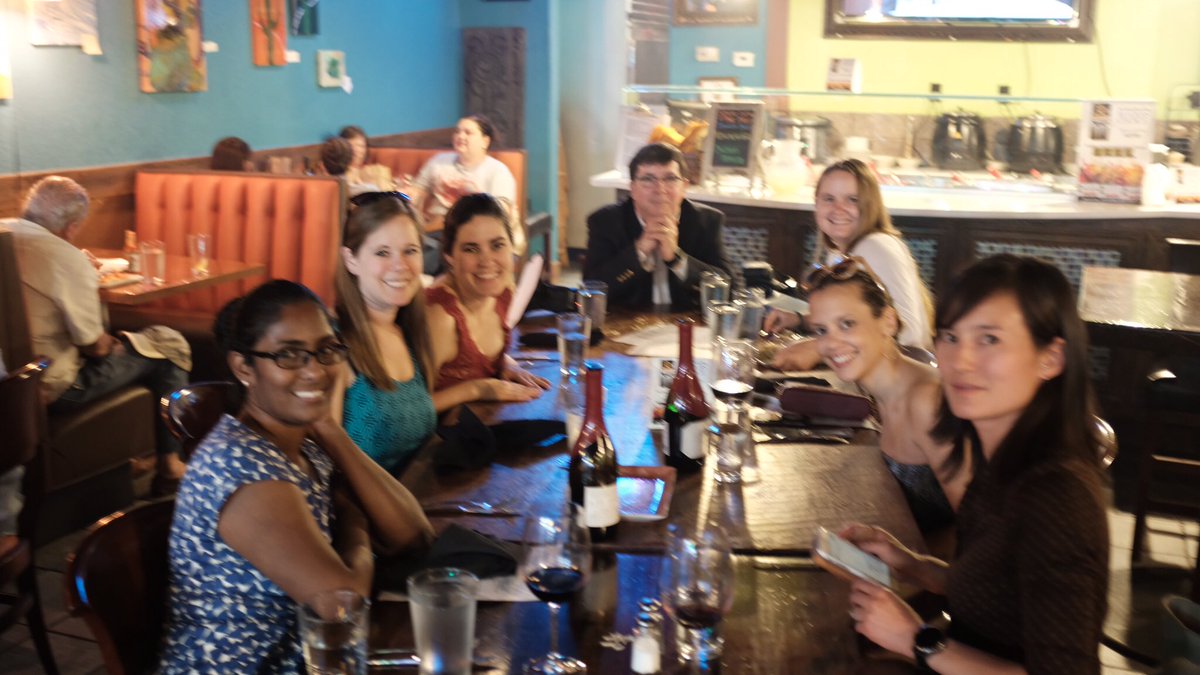 liaoroussos's tweet photo. @mkitano7 @Stewartr84 @surgery_uthscsa @austsociety @susnicholson such a great tradition @UTHealthSA ! Thanks @LoriPounds1 for starting the @WomenSurgeons group ! https://t.co/ahsNtgye6D