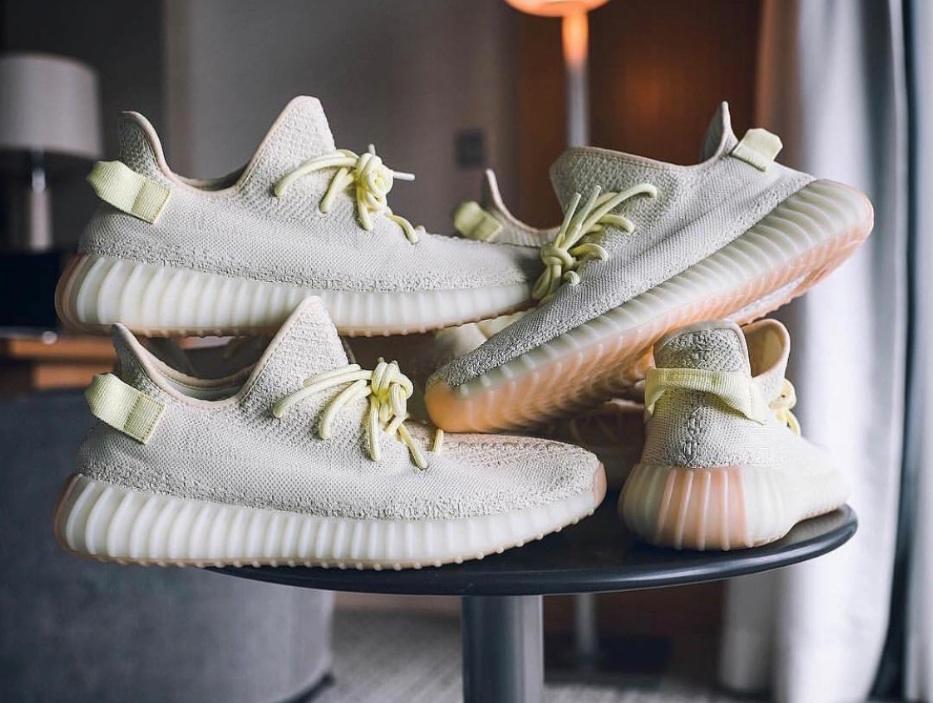 Sneakslike's tweet photo. Adidas YEEZY Boost 350 V2 "Butter"

Releases 6/30 

https://t.co/7eEAAAXAQO https://t.co/BsYgYP1Obt