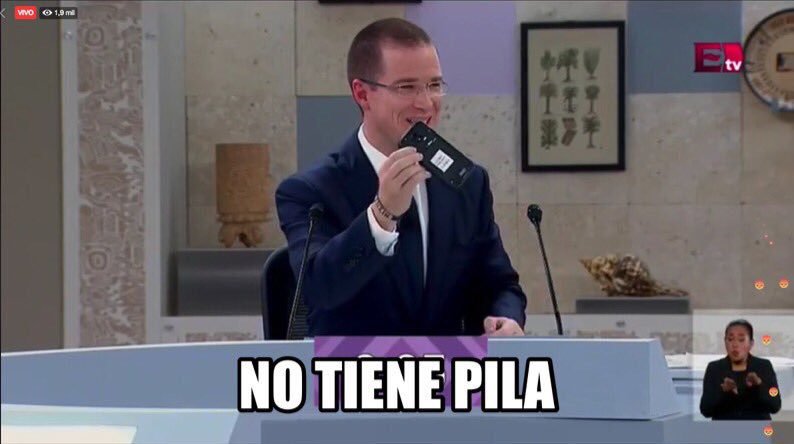 El_Wero_Obscuro's tweet photo. Cuando bádabum te pide tu teléfono para ver tus conversaciones.

#DebateINE https://t.co/UFtBPQtDbl