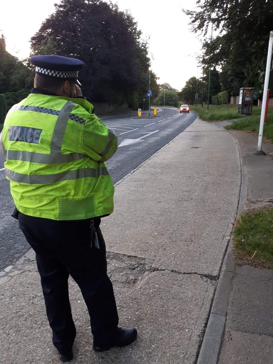 KentPolice7oaks's tweet photo. #team4 have been with you overnight and have been completing a speed check in Sevenoaks this morning due to complaints around early morning speeders! #KeepYourSpeedDown #Fatal4 ^LAW https://t.co/sDL1co25iM