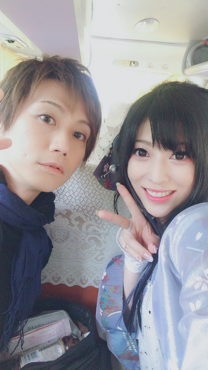 鈴華ゆう子yuko Suzuhana Pa Twitter 上海にて 山葵とまっちーの3人で稼働でした W 明日はライブ 鈴華ゆう子yuko Suzuhana Pa Twitter 上海にて 山葵とまっちーの3人で稼働でした W 明日はライブ
