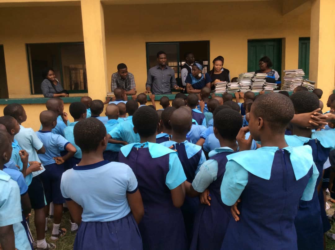 The13thSet's tweet photo. Let us remember: One book, one pen, one child, and one teacher can change the world.
We the Regal Set are changing the world, step by step.
Watch out for our exploits. .

Photos from Bookdrive PHC https://t.co/VP2Bgn8Cb2