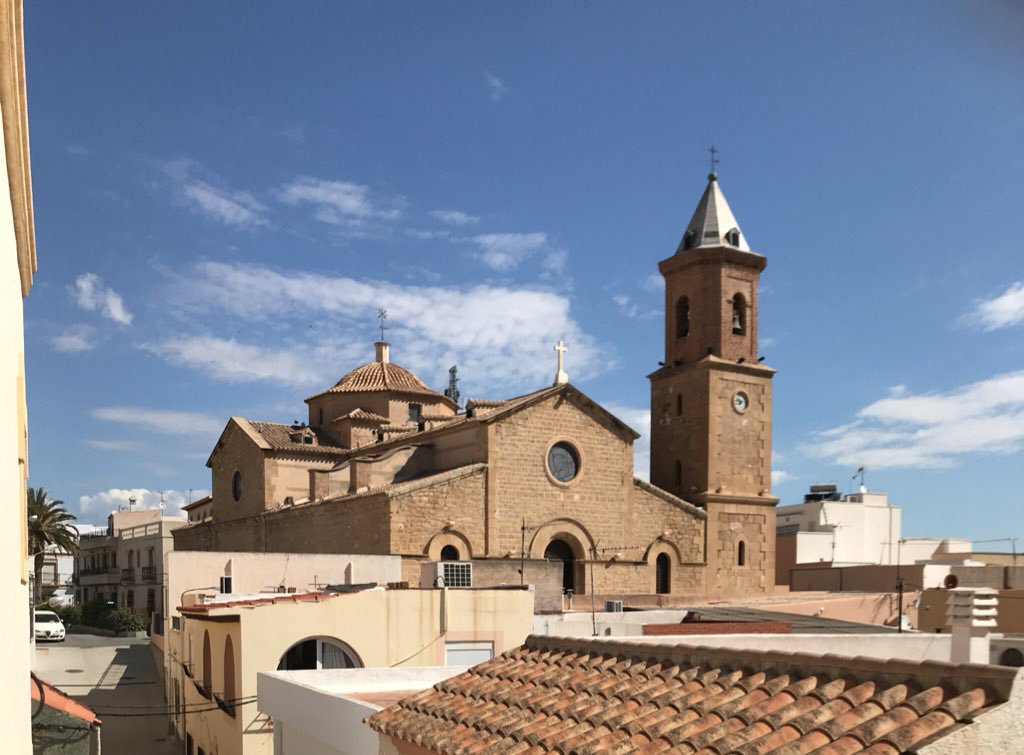 Marta_DeHaro's tweet photo. @cadealmeria @Alcazabaalmeria @AlmeriaTrending Desde el #CADETurre no se ve la @Alcazabaalmeria pero sí la Iglesia de la Purísima Concepción de #Turre, construida sobre las ruinas de la antigua del s. XVI #SectorialTurismoAL @cadealmeria https://t.co/gyunmkU29T