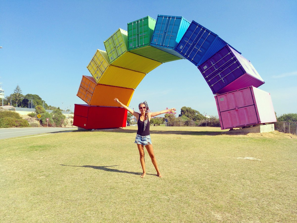 Ser #mujer y viajar sola... bit.ly/2Jup3Lc Y a ti, ¿te da miedo? #viajar #sermujer