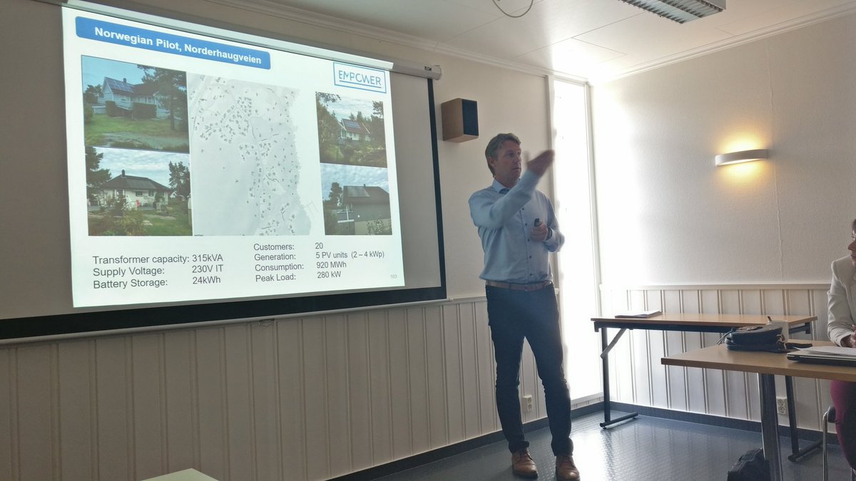 Vidar Kristoffersen  from the DSO Norgesnett (former FEN) presents the Hvaler and Norderhaugveien pilot of WP7 of the Empower H2020 project