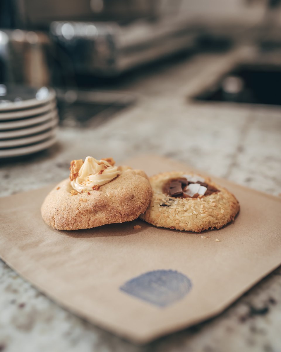 TRAITcoffee's tweet photo. With a new food menu, we also have new flavours of our unique Thumbprint Cookies 🍪
-
This week's flavours are White Chocolate Chips with Cinnamon Sugar, Maple Frosting and Honeycomb. Also, we have Dark Chocolate Chips rolled in Coconut Flakes with Toffee 🤤 https://t.co/E7kX7CgWY6