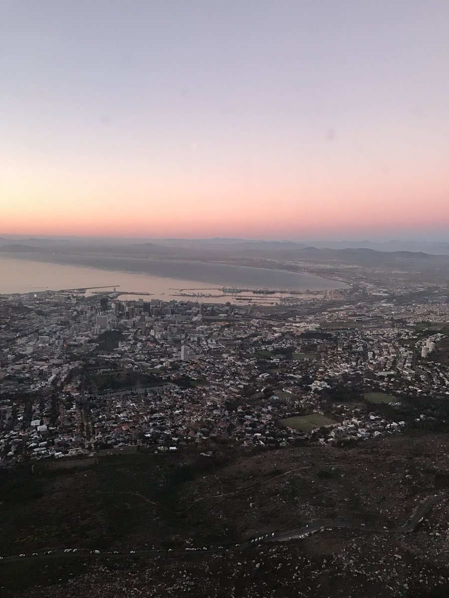 LivvyWade's tweet photo. This trip was simply the best. Can’t believe it was nearly a year ago. 🇿🇦 https://t.co/YVI8lFhIpO