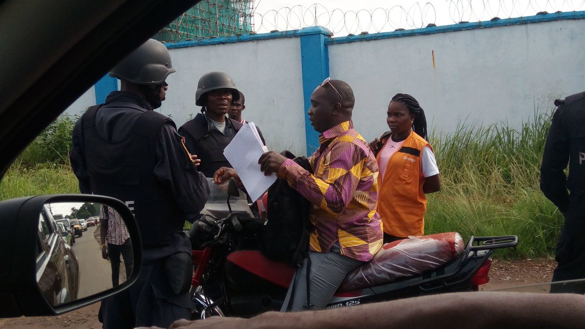 clawrence2009's tweet image. #Liberia enforcing tax compliance is good for domestic resource mobilisation for development. Can the authorities find other ways that do not inconvenience compliant tax payers? #LNP #propoor