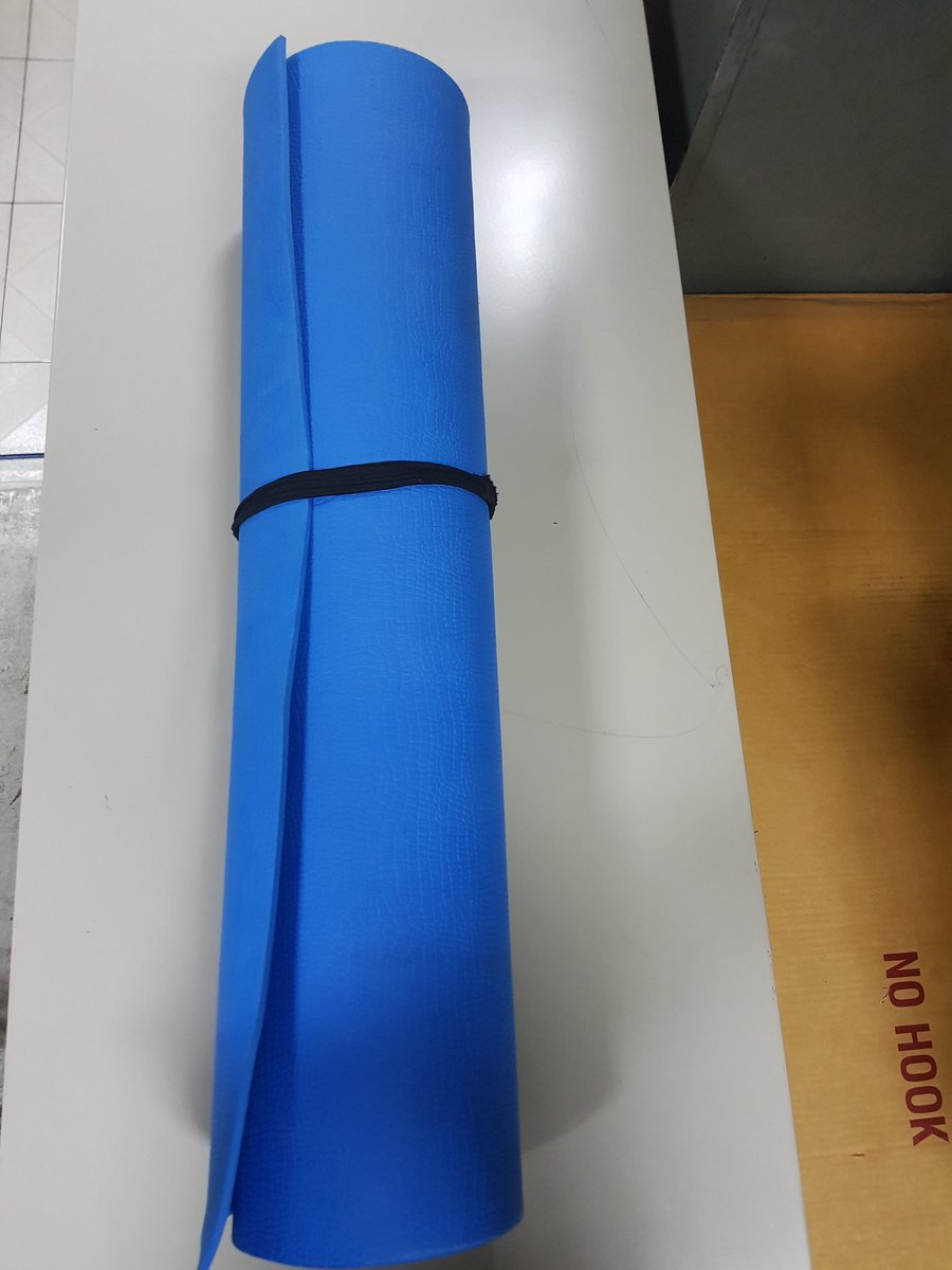 RamuAbbagani's tweet photo. They say 'icing on the cake'.Yoga says 'fruits on the cake'. Please register for #YogaDay at https://t.co/vellfXVPBC &amp; get these free @moayush @NetworkChill @ISCTHAILAND @ICCR_Delhi @rivagdas @JPrangthong @Thairath_News @MickySpringnews https://t.co/z7KRIXVKey