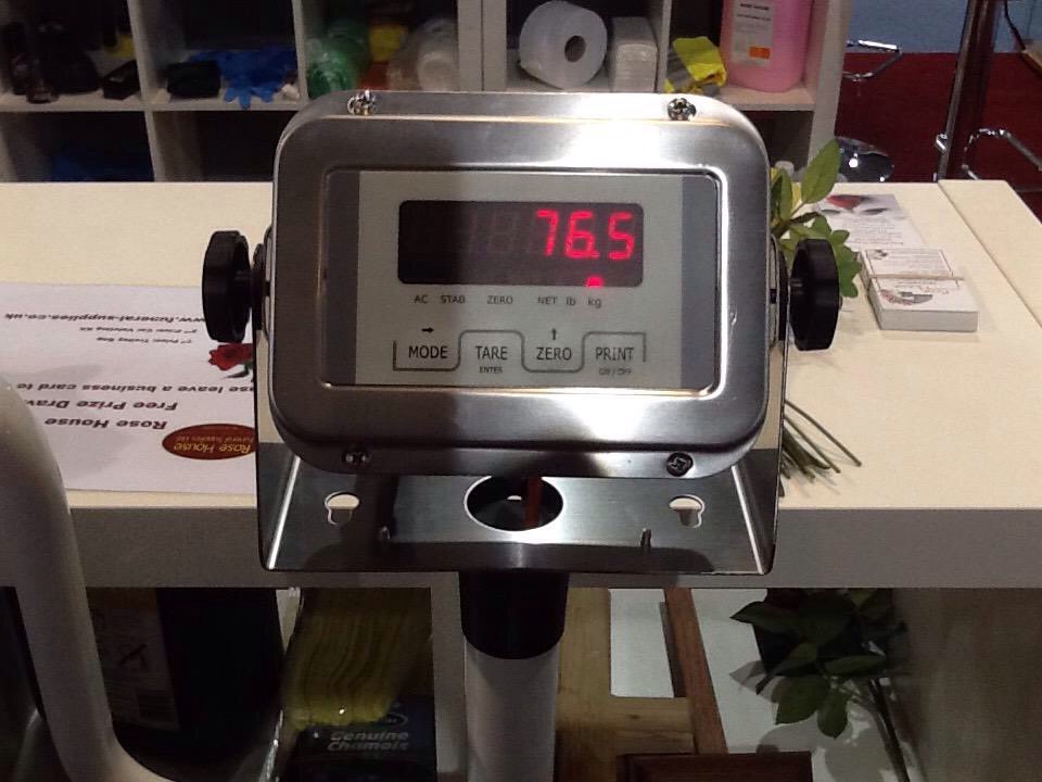Mortuarysupply's tweet photo. Be safe not sorry.
Know your weights... Its the law
The health &amp; safety at work act
https://t.co/ZlNKaIYxnY

Our roll on/off weigh scale platform ensure you know the weight BEFORE you lift.. £950* or only £5.46/wk

Worth the RISK ?

#weighscale #funeralhome #obese #lifting #nafd https://t.co/1MPfZJJDyx