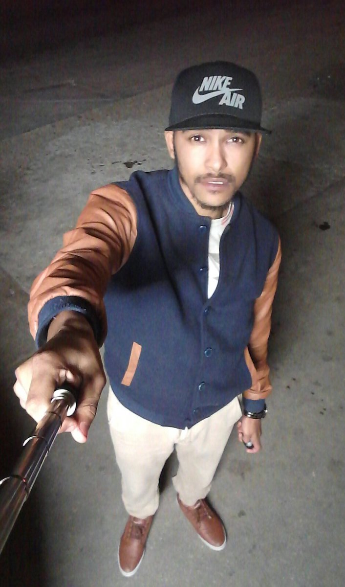 Jodafunk_SA's tweet photo. #SelfieSnap๐ท https://t.co/BHdo8An6Ne