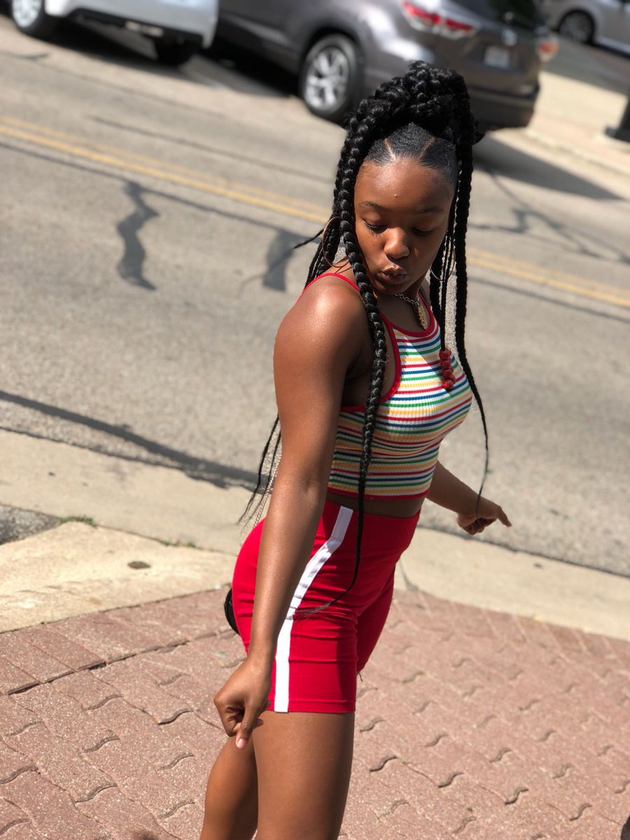 __A_M_A_Y_A__'s tweet photo. #RecklessDecisions https://t.co/uuztTIYaSZ