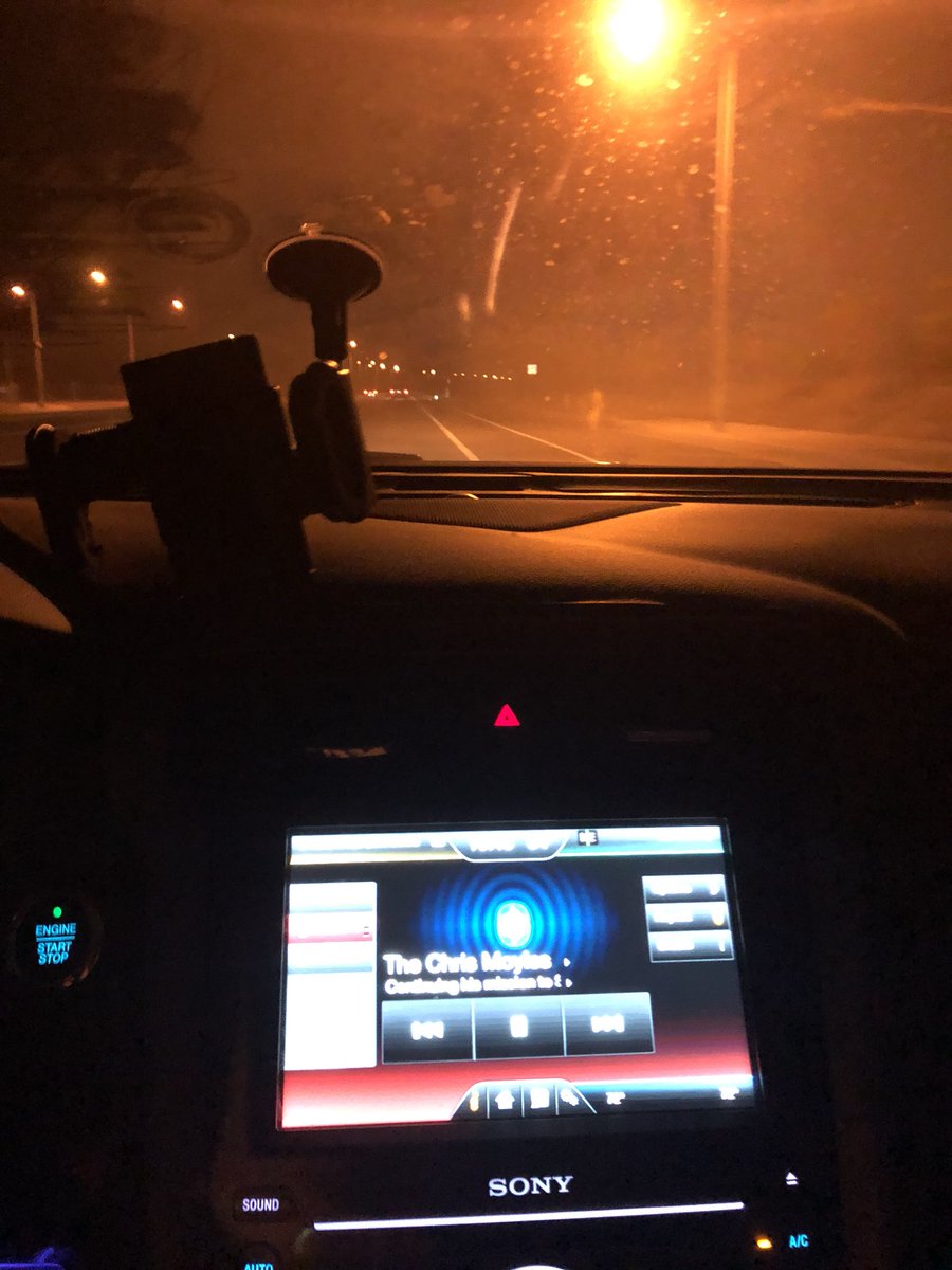 Neill_king1's tweet photo. @ChrisMoyles @RadioX Hi from California https://t.co/9OvYwqG4Fq