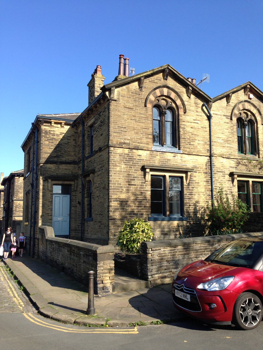 AiredaleArchs's tweet photo. Major house #refurbishment project in #Saltaire #Bd18 looking good https://t.co/bq1XwrwRak