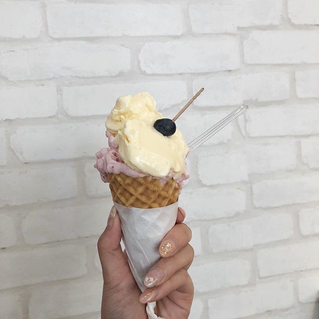 mk__1230v's tweet photo. ..🍦😋..
レアチーズとイチゴミルク❤️
.
#gelato #cheese #strawberry https://t.co/nZsD6iTNzY https://t.co/LuEGGEgM62