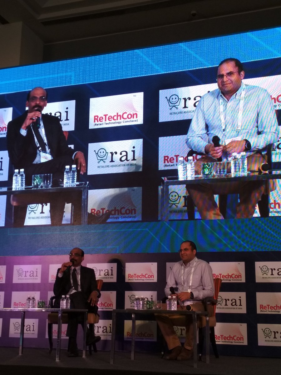 AjayKLISMA's tweet image. Most tech investments in the 3-4 years will be to empower our customers and store associates, says #RakeshBiyani Jnt MD of Future Group @ReTechCon #ReTechCon2018 @rai_india