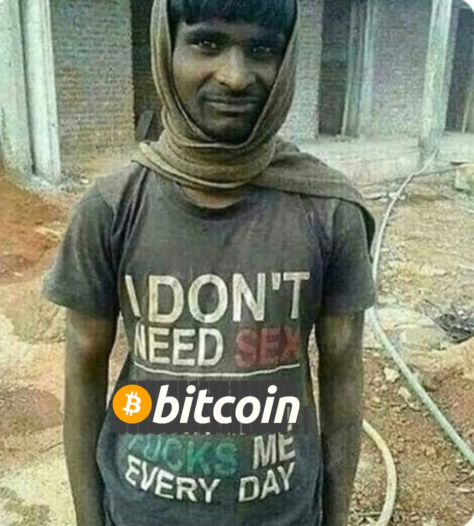 chimpp's tweet image. #Bitcoin hodlers in 2018 seen flaunting new merch