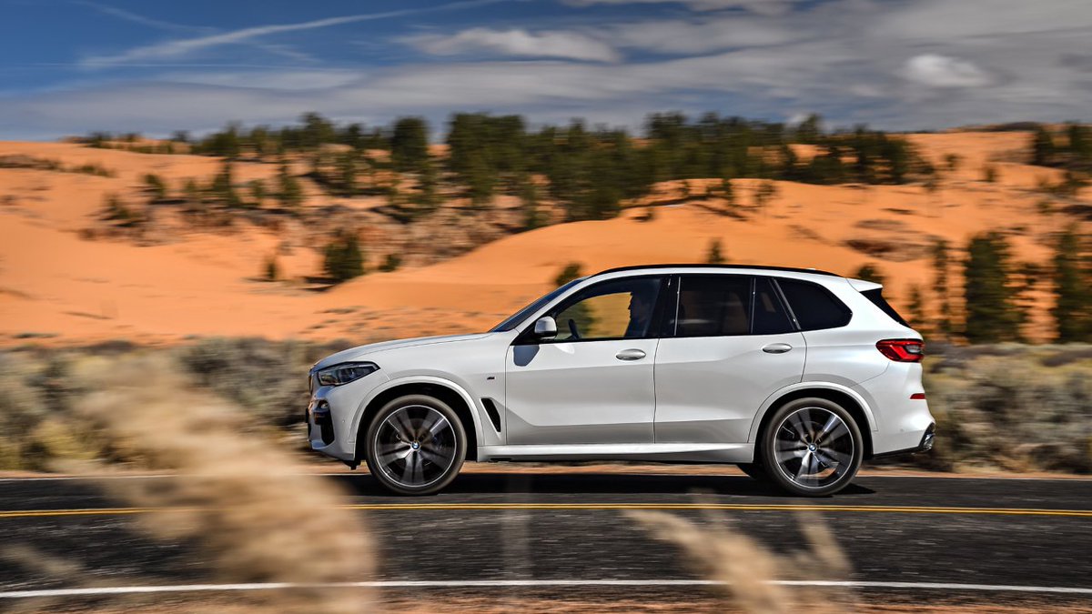 KarageTV's tweet photo. سيارة BMW X5 الجديدة كلياً: سيارة الأنشطة الرياضية التي تضمّ أكثر التقنيات ابتكاراً
#بي_إم_دبليو
https://t.co/MEu7BJOzmU https://t.co/SI8XP8NHmH