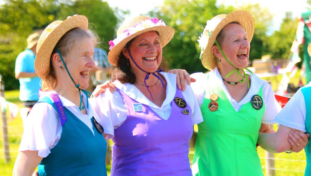 shrewsmorris's tweet photo. Morning! We wish you all a very Lionel Wednesday, we hope you can all have a great day and if you’re going tonight have fun.......all night long 😊👍😊 https://t.co/PgpszA1BHF
