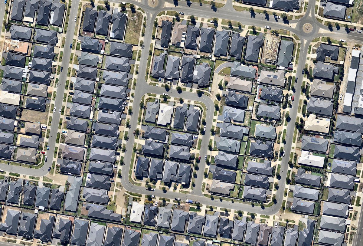 The <a href="/UDIANational/">UDIA National</a> calls for housing targets to tackle #Melbourne's #population boom. Read more in <a href="/theheraldsun/">Herald Sun</a>: bit.ly/2HojpUV
Nearmap's aerial imagery helps developers analyse the change of residential sites over time to plan new developments: bit.ly/2Gd5KQ1