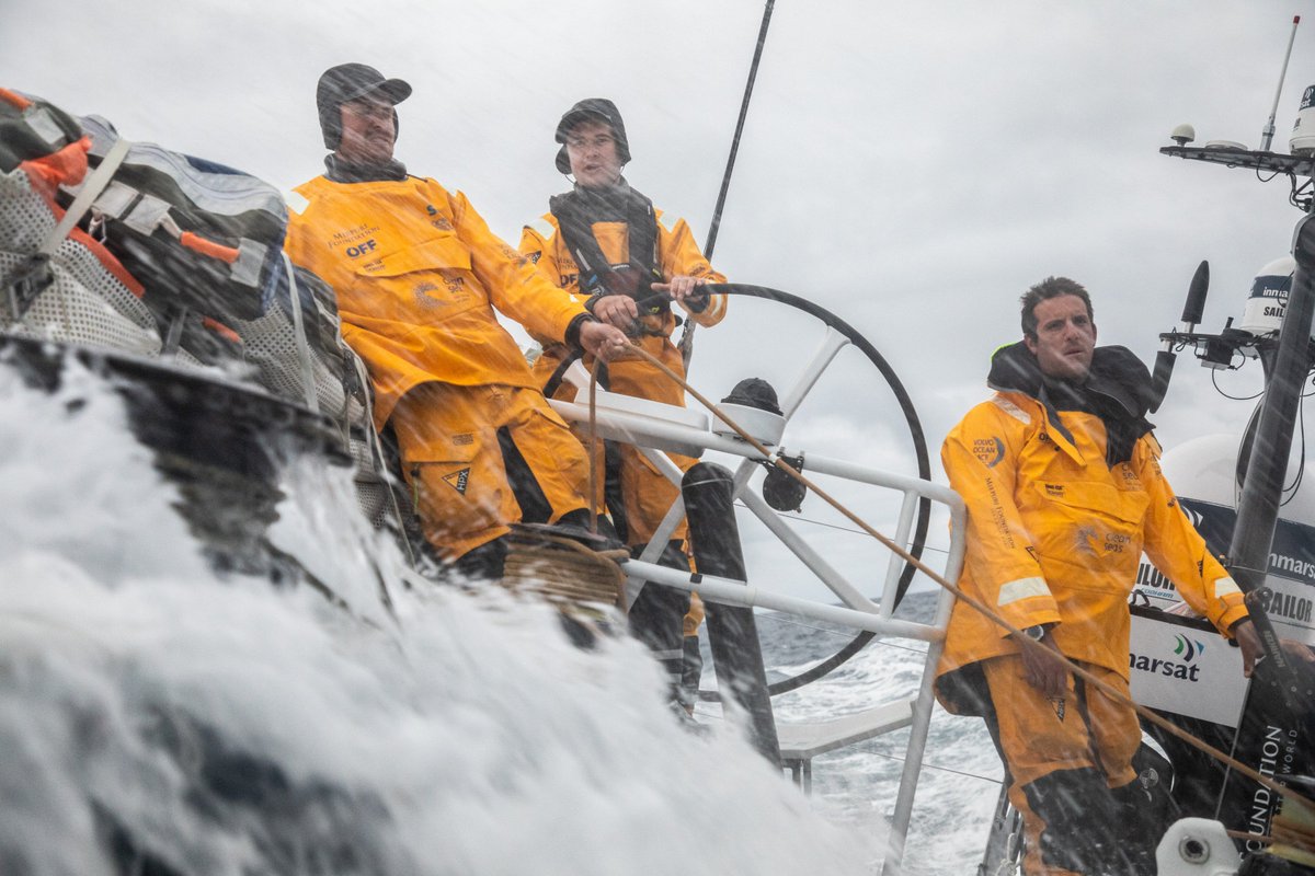 TurnTidePlastic's tweet photo. Breeze is up to 25 knots and the team is sending it North-East to the top of Scotland, currently in 3rd position 😀 #Leg10
#TurnTheTideOnPlastic #VolvoOceanRace
📸 @JenEdney https://t.co/UnPMidQLdH