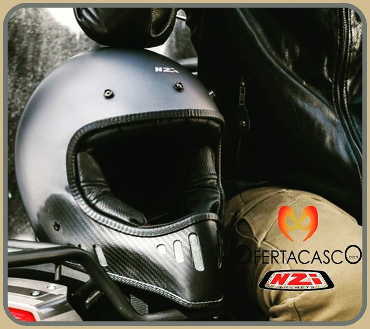 ofertacasco's tweet photo. NUEVO NZI MAD CARBON * VEN A VERLO *  #cascos #NZIhelmets #NZI disponible en https://t.co/7PK4hGANy0 con una #oferta de 20% #descuento. Envio #gratis* Solo peninsula*
Realizados en Fibra de carbono Aerospace, exclusiva de NZI. “Pre-impregnada” con resina para conseguir  una car… https://t.co/xauX7LnUkL