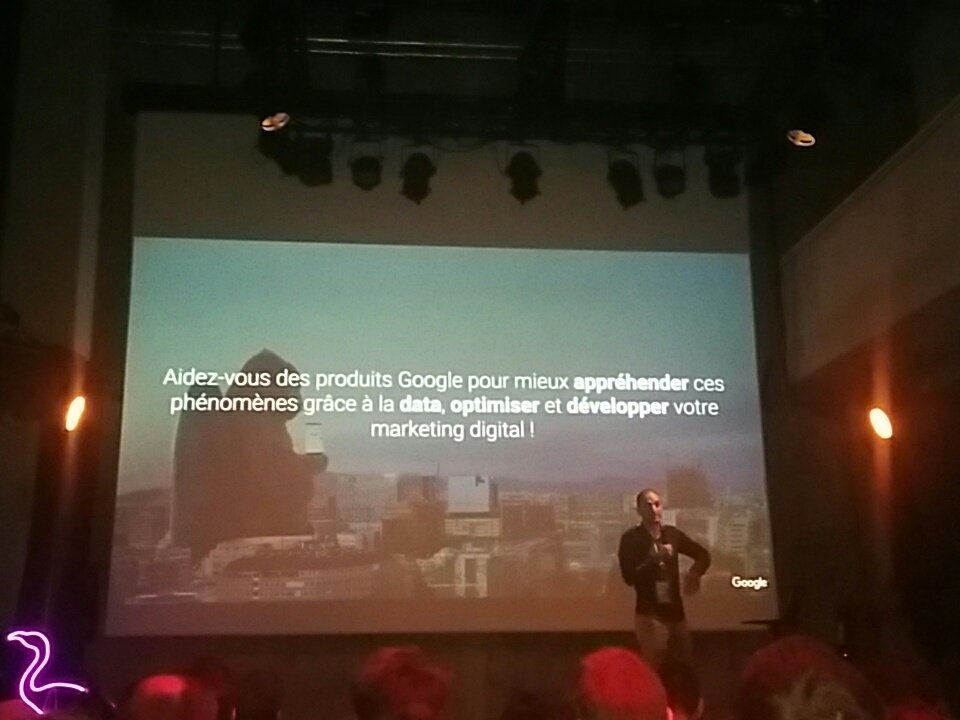 Raph_MFerreira's tweet photo. Maintenant j'ai Google, maintenant j'ai Google, Google, Google ! #Web2day #GoogleForLife #GoogleForever https://t.co/GJYcdy3DzI