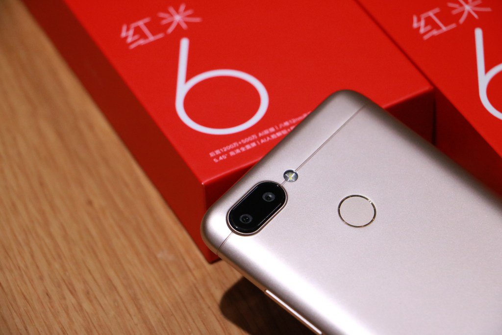 kpkumar4u's tweet photo. Xiaomi Redmi 6 : Unboxing and Real life images, Official Specs, Price and availability details via @trendytechz

visit👇👇 for more images😊
👉👉https://t.co/wC5GMq7ltG👈👈

#Xiaomi #Redmi6 #Unboxing
#reallife #images #smartphones #Android https://t.co/mOuB92WFMC