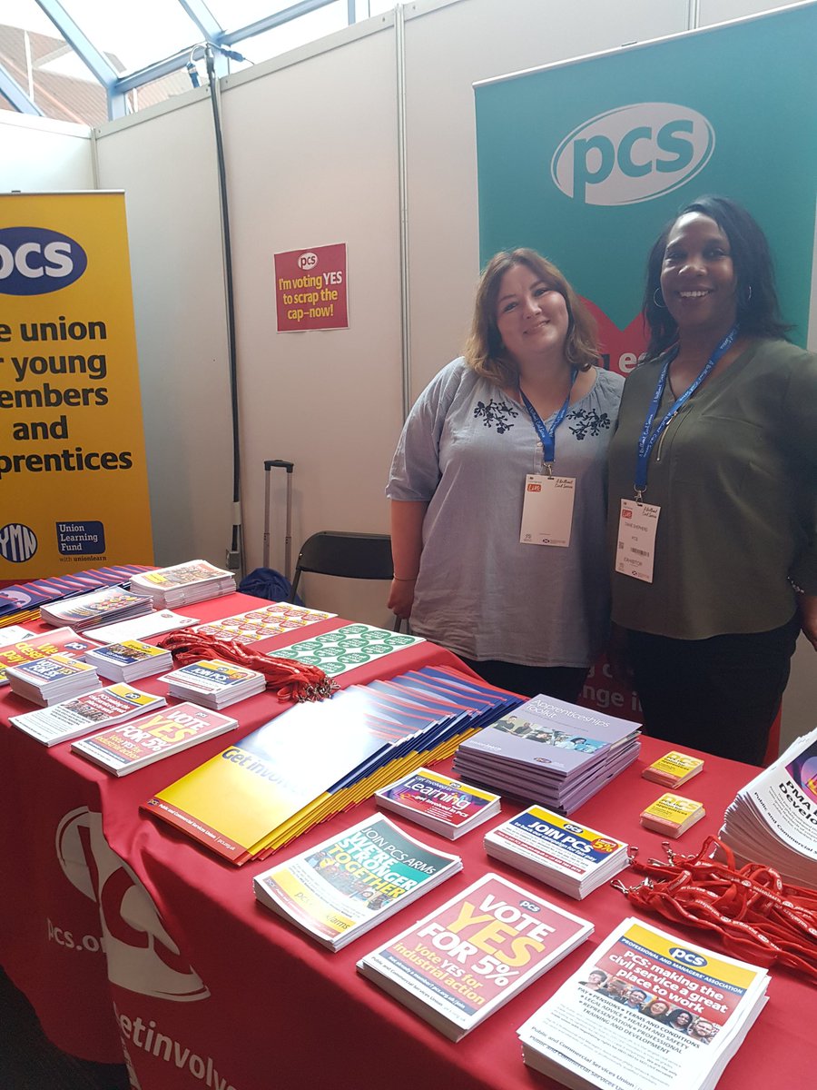 Good morning #CivilServiceLive <a href="/pcs_union/">PCS Union (pcs.org.uk)</a> is here in Birmingham come say hi &amp; tell us why you're voting Yes in our pay ballot <a href="/PCSMidlands/">PCS Midlands</a>