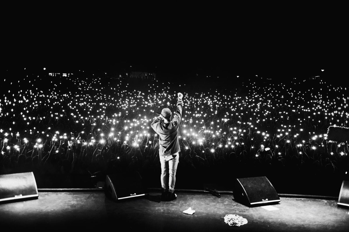russdiemon's tweet photo. First time in OKC...speechless. Thank you. Real life fans 🙏🏼 

📷 : @Raiamarialaura https://t.co/JyxHwDNC9K