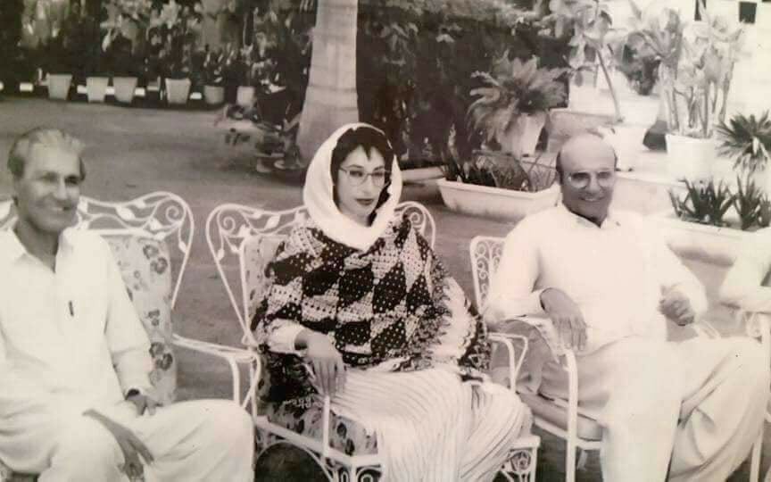 LiaquatShahani_'s tweet photo. The resilient, courageous &amp; beautiful leaders of the MRD (Movement for Restoration of Democracy) against the immoral, corrupt &amp; criminal Zia regime. #RasoolBuxPalijo #SMBB #ShaheedFazilRahoo 

ڈھونڈو گے اگر ملکوں ملکوں، ملنے کے نہیں نایاب ہیں ہم https://t.co/DTESfsr9up