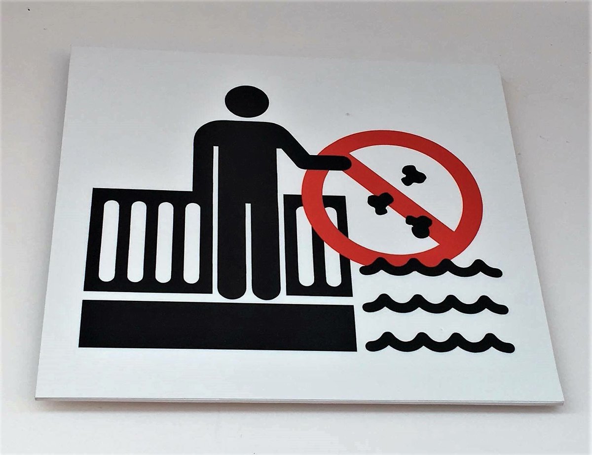 Estempore's tweet photo. No acaricie a los pequeños penes voladores.
Diseño (Ferry Ibiza Formentera). #signales #cartel #ferryibizaformentera #creatividad https://t.co/qLqOKKbW3j