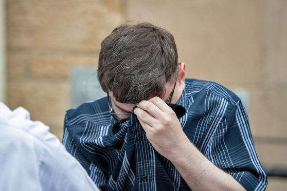 A Moray man who downloaded nearly 2,000 pictures and videos of naked children has been jailed for nine months.

pressandjournal.co.uk/fp/news/moray/…