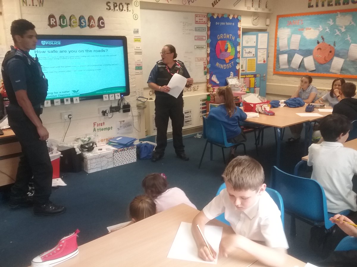 TVP_Wycombe's tweet photo. We visited Radnage School last week to educate the kids about Road Safety & Anti-Social behaviour. #CommunityCopCards #RoadSaftey #Radnage #MarlowNHPT #MarlowNHPT #C8667 https://t.co/doa0MaPVNz