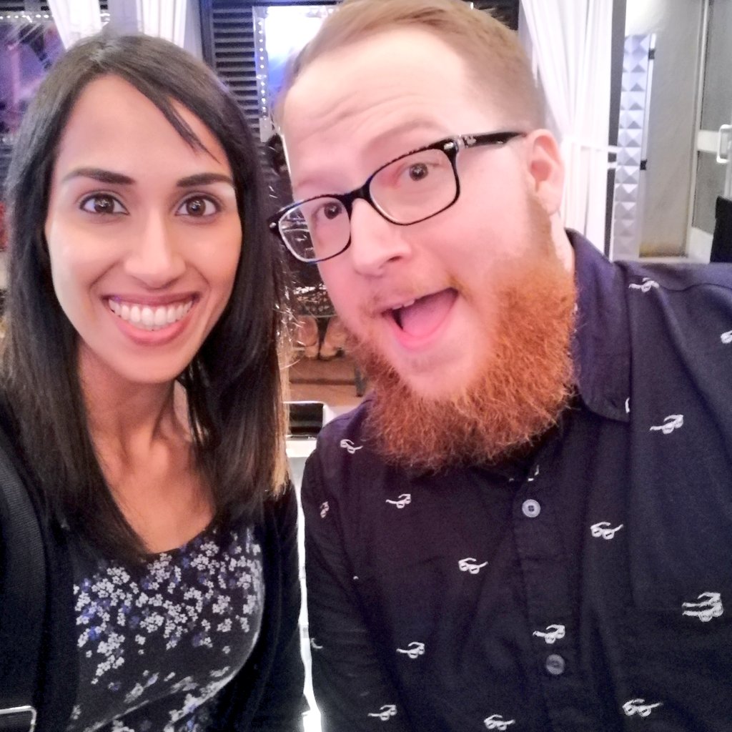 MissDeusGeek's tweet image. Got to hang with some pretty awesome dudes today at #E32018. #TeamSticker &amp;amp; #TeamNoSticker certainly weren't at odds at all (eh @steinekin? 😂) Lovely hanging with you &amp;amp; @NKWH0A amongst several others! 

#E3 #AssassinsCreedOdyssey #Fallout76